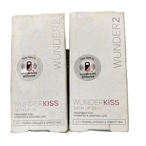 Wunder2 Wunderkiss Satin Lip Oil NIP Treatment Hydrated Soothed Lips Lot Of 2